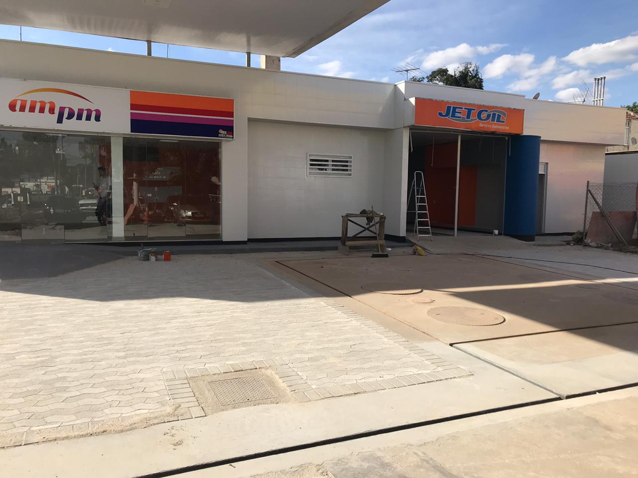 Reforma Posto PetroXaxim, Implantação de Franquias AM-PM e JetOil – Curitiba – PR